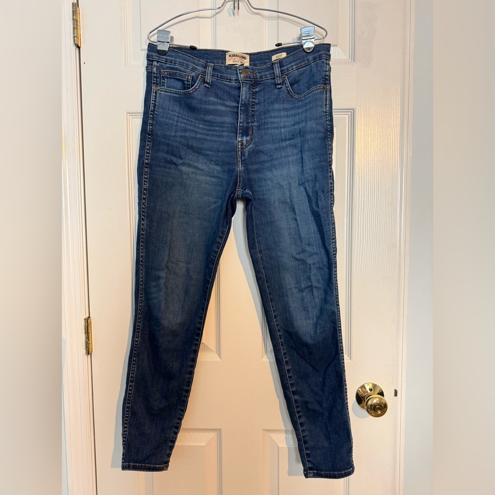 Kirkland Signature Dark Blue Skinny Jeans